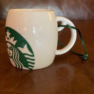 Starbucks Coffee Cup ornament (2010)
